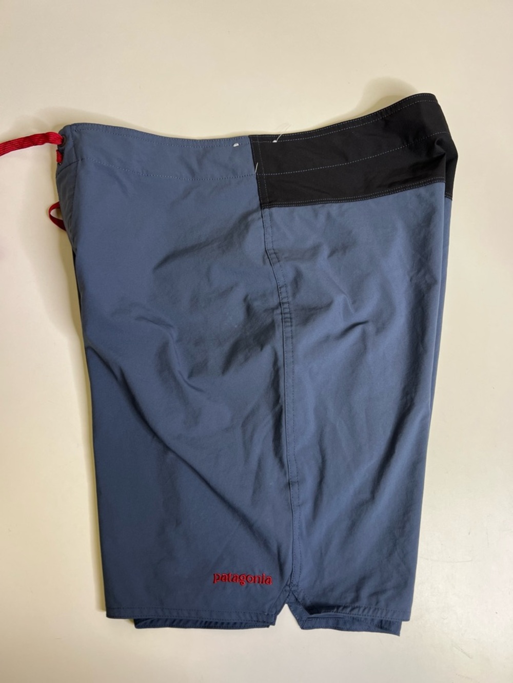 Patagonia Men's Stretch Planing Boardshorts 20" Color: Dolomite Blue - Size 32 - Picture 10 of 11